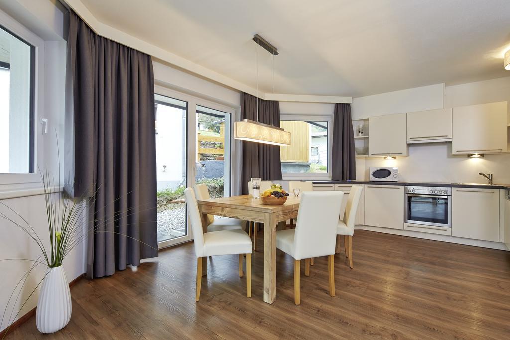 Alpendiamond Ski In & Bike Out Apartments Top 200, 400 & Penthouse 600 Solden Ruang foto