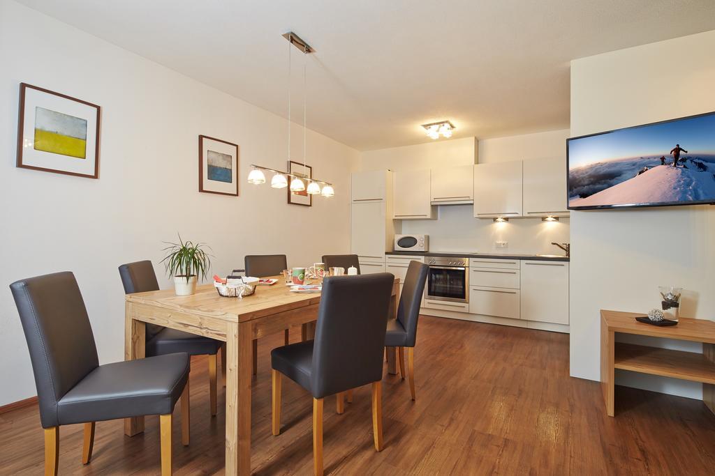 Alpendiamond Ski In & Bike Out Apartments Top 200, 400 & Penthouse 600 Solden Bagian luar foto