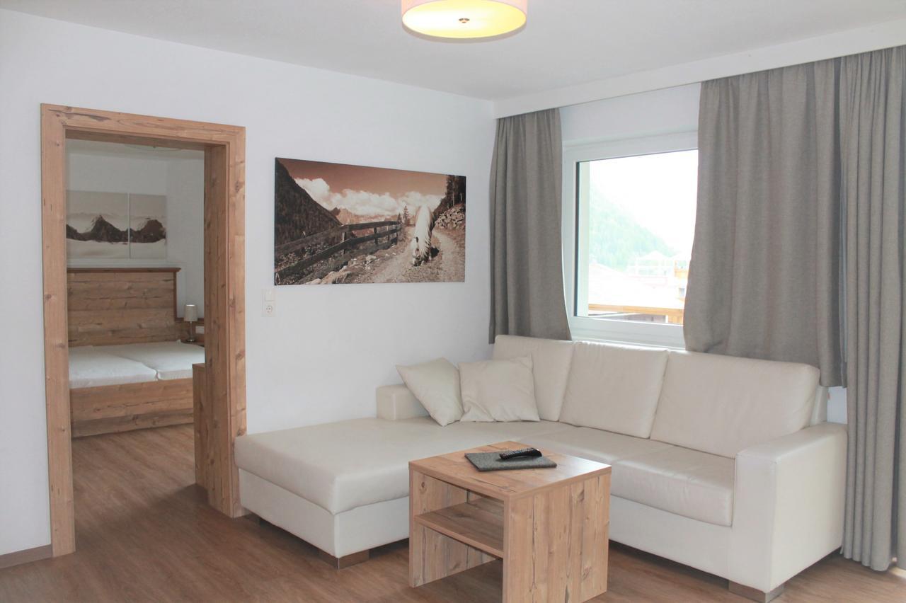 Alpendiamond Ski In & Bike Out Apartments Top 200, 400 & Penthouse 600 Solden Bagian luar foto